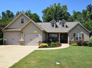 510 Gwynnes Way, Opelika, AL 36804