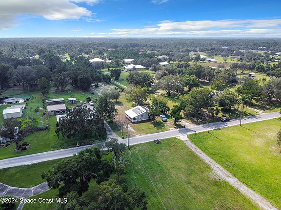 3rd image of 3625 Orlando Ave