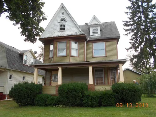 424 E Hillcrest Ave, New Castle, PA 16105