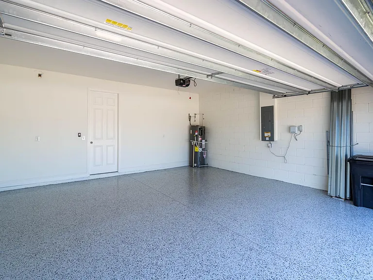 9552 Sandy Bluffs Cir — Photo 19