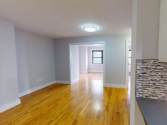 5th image of 301 E 47th St APT 9-G
