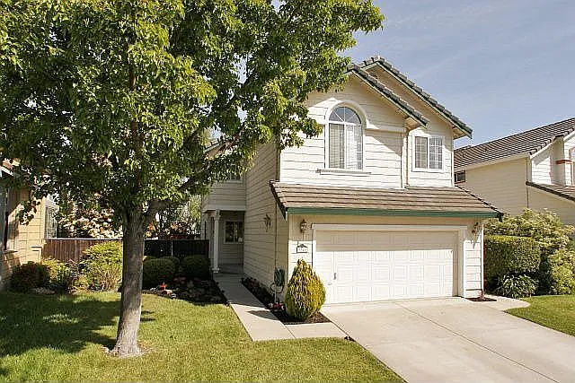 5340 Hillflower Dr photo 1