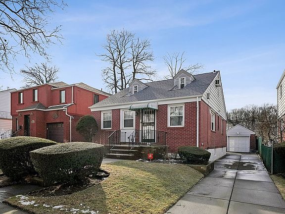 2nd image of 8038 209th St