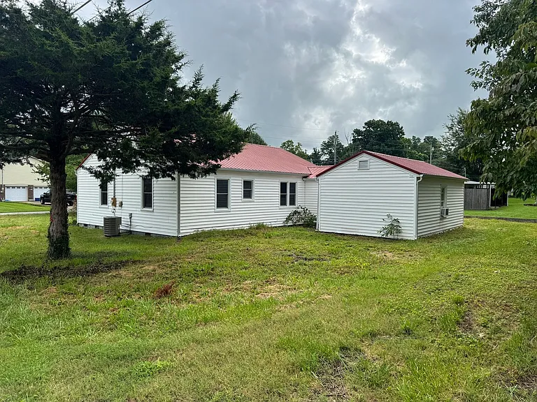 119 Starlite Dr — Photo 3