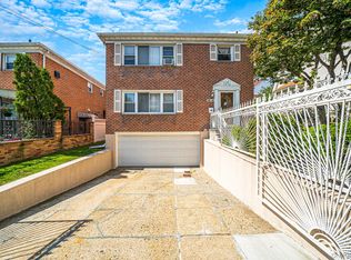 8618 164th St, Jamaica, NY 11432