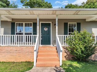 165 Oak Tree Dr, Oak Grove, KY 42262