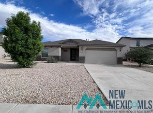 306 Baler Ln, Carlsbad, NM 88220
