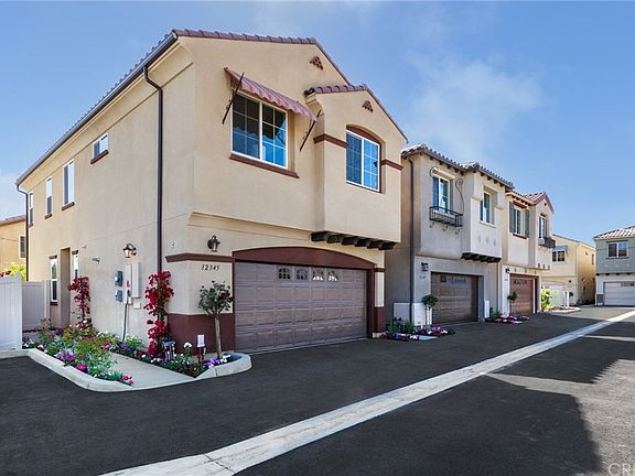 2nd image of 14846 W Castille Way