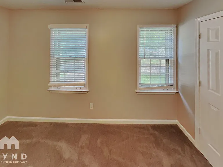 429 Dove Valley Rd — Photo 22