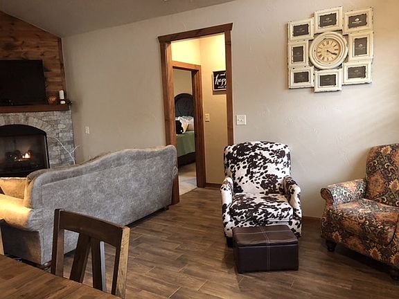 5th image of 522 NW Eagles Landing Pl