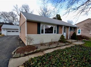 536 Rondo Ln, Webster, NY 14580