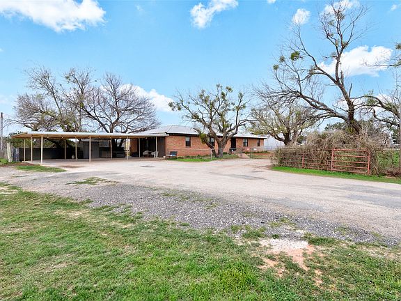 3rd image of 117 Buchanan Rd