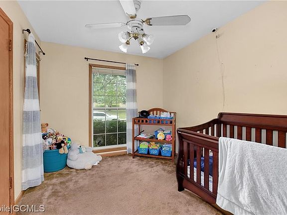 5th image of 4369 Birchwood Dr E