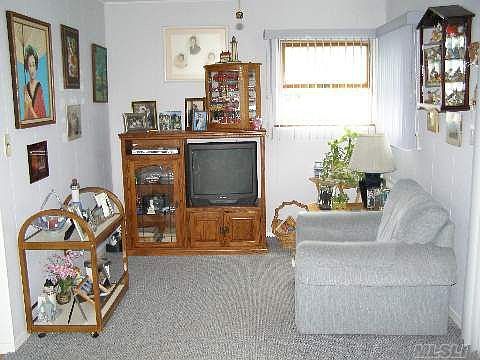 Den