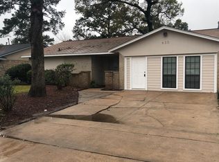 630 Wood Smoke Dr, Houston, TX 77013
