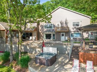 205 Broad Leaf Dr, Sunrise Beach, MO 65079