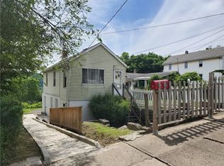 460 Ohio Ave, Midland, PA 15059
