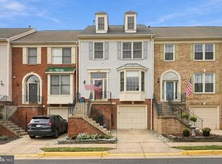 7024 Fieldhurst Ct, Alexandria, VA 22315