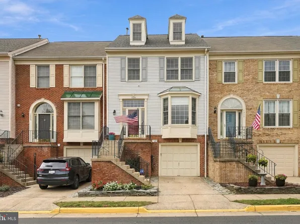 7024 Fieldhurst Ct, Alexandria, VA 22315
