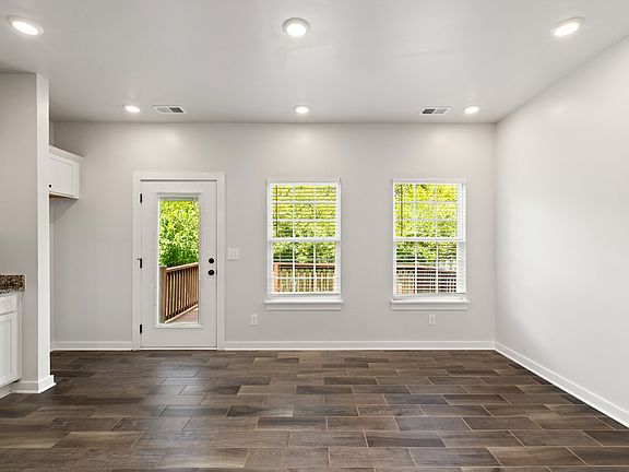 5th image of 4014 Ella Cook Cir