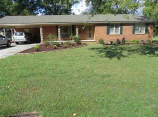 550 Janet Rd, Bolivar, TN 38008