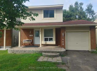 1648 Nordic Way, Ottawa, ON K1B5K4