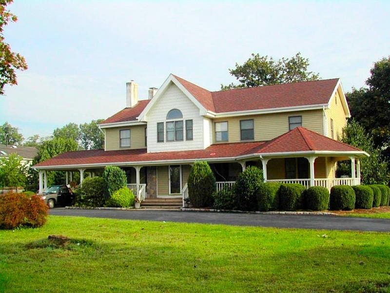2nd image of 127 Voorhees Corner Rd