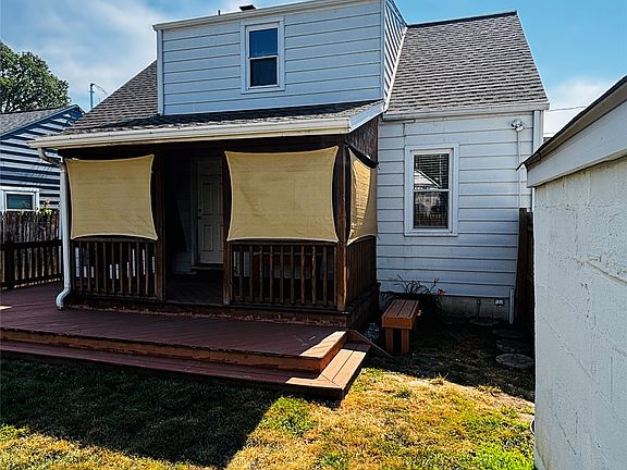 5th image of 617 Elm Ct