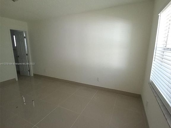 5th image of 16171 NE 18th Ct #16171