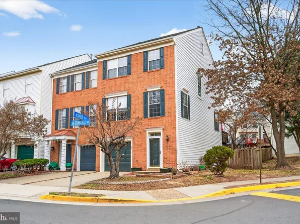 14200 Beddingfield Way, Centreville, VA 20121