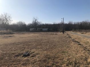 408 W Chickasaw Ave, Porum, OK 74455