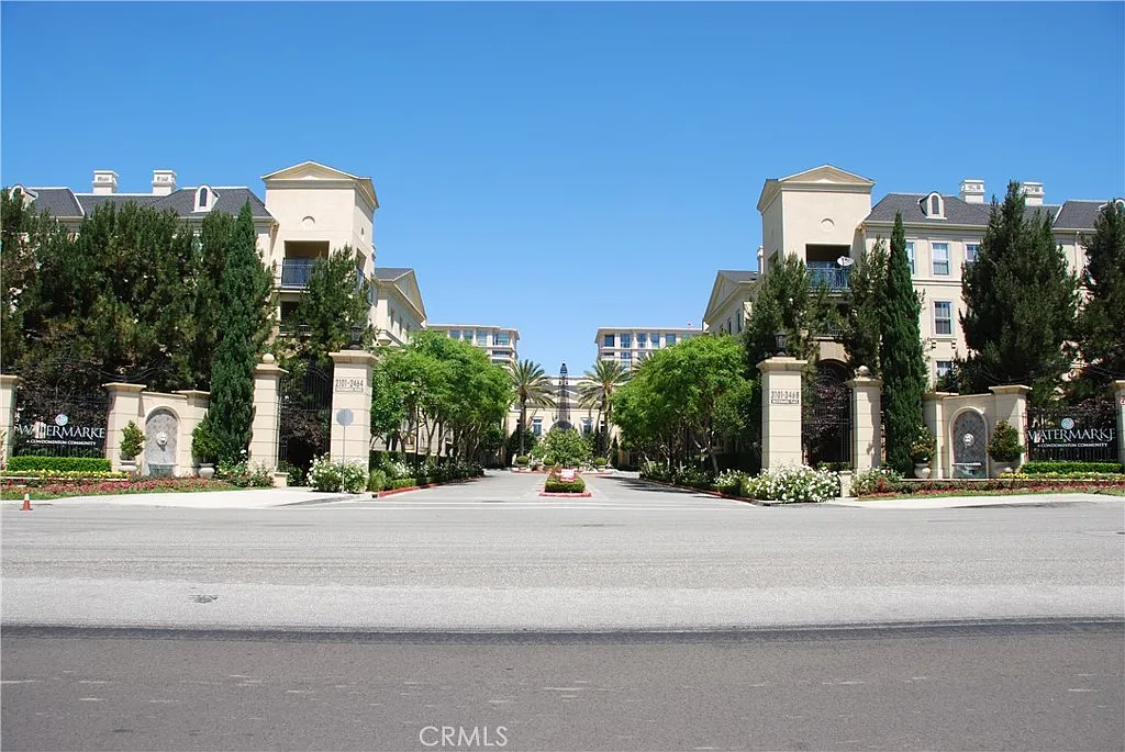 2 bed, 1260 sqft, $3,600 — Photo 2
