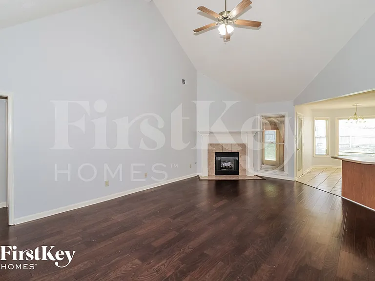 10292 N Green Moss Dr — Photo 3