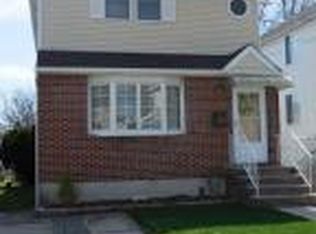 372 Grimsby St, Staten Island, NY 10306