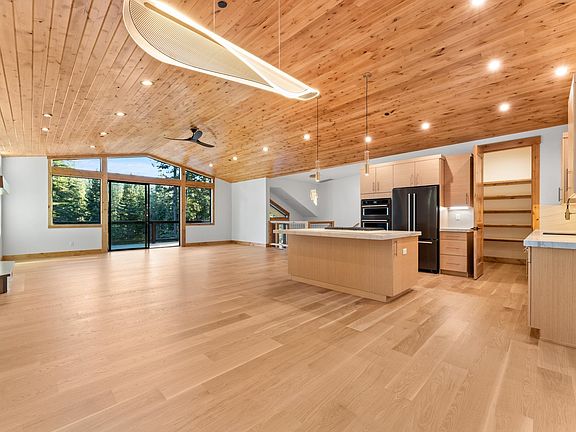 5th image of 1285 Kings Way