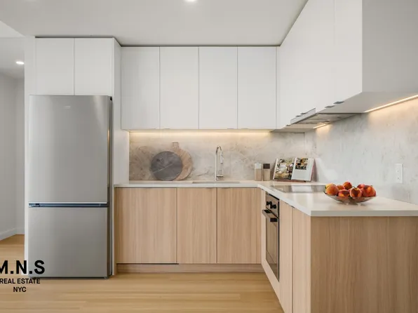 1042 Atlantic Avenue image 4 of 38