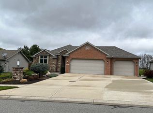 285 S Eagle Glen Trl, Columbia City, IN