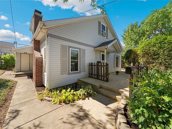 3rd image of 5609 Northcliff Ave