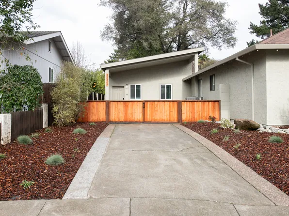 2246 Morlan Dr #A, Napa, CA 94558