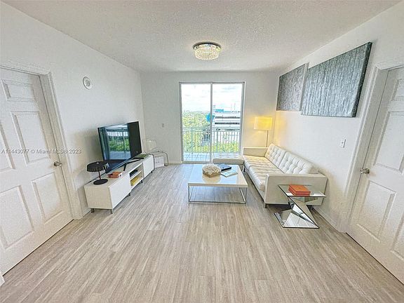 5th image of 3500 Coral Way APT 1010
