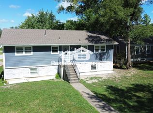 6300 E 153rd St, Grandview, MO 64030
