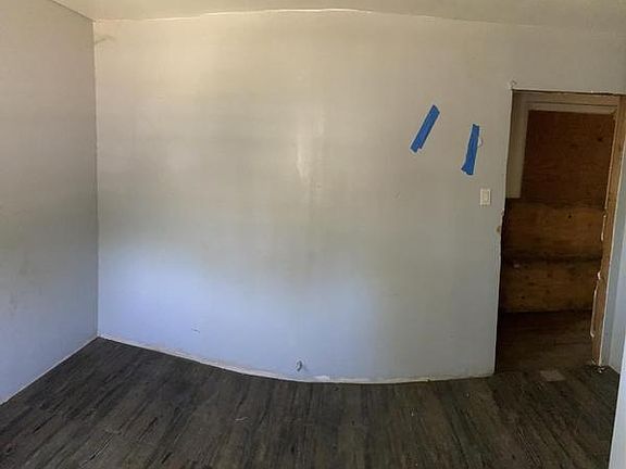 5th image of 922 Berlin Ave