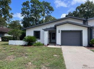 83 Golfview Dr, Homosassa, FL 34446