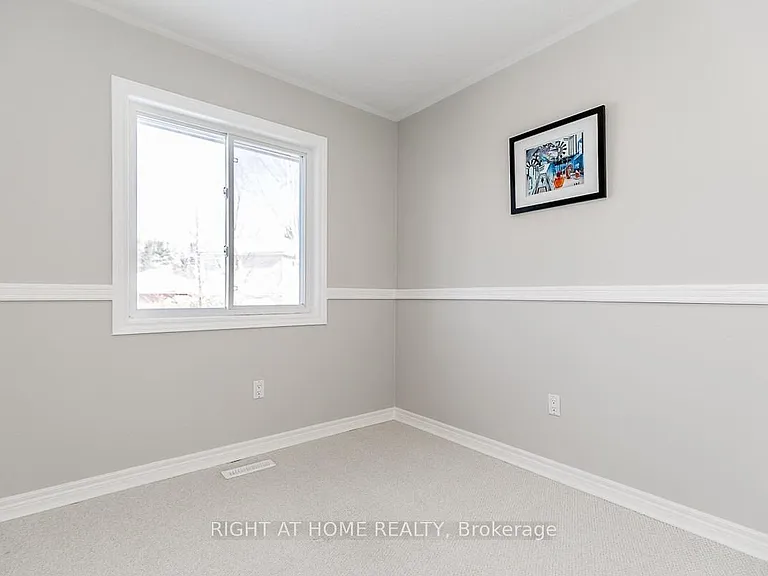 6 Peter St — Photo 22