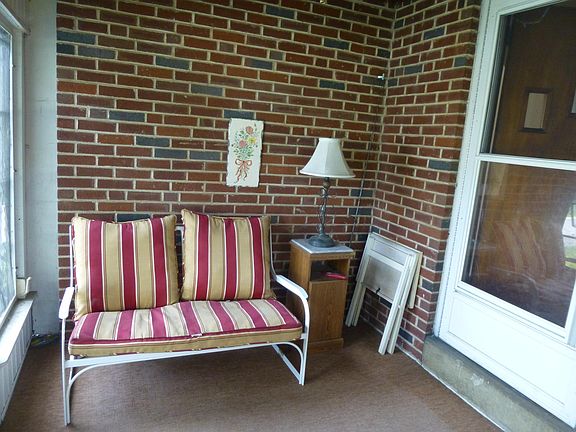 2nd image of 2600 Orchard Ave