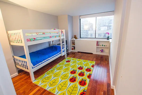 Sold by Jonis Realty | media 9