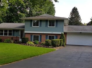 6953 Clare Ct, Sylvania, OH 43560