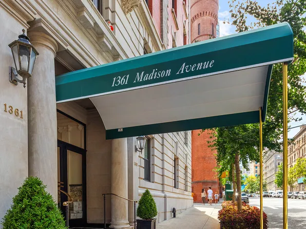 1361 Madison Avenue 6G image 8 of 9