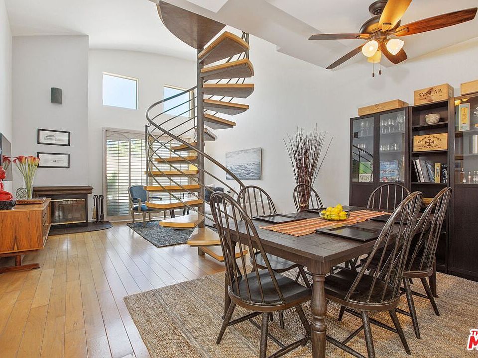 1st image of 4326 Babcock Ave Unit 304