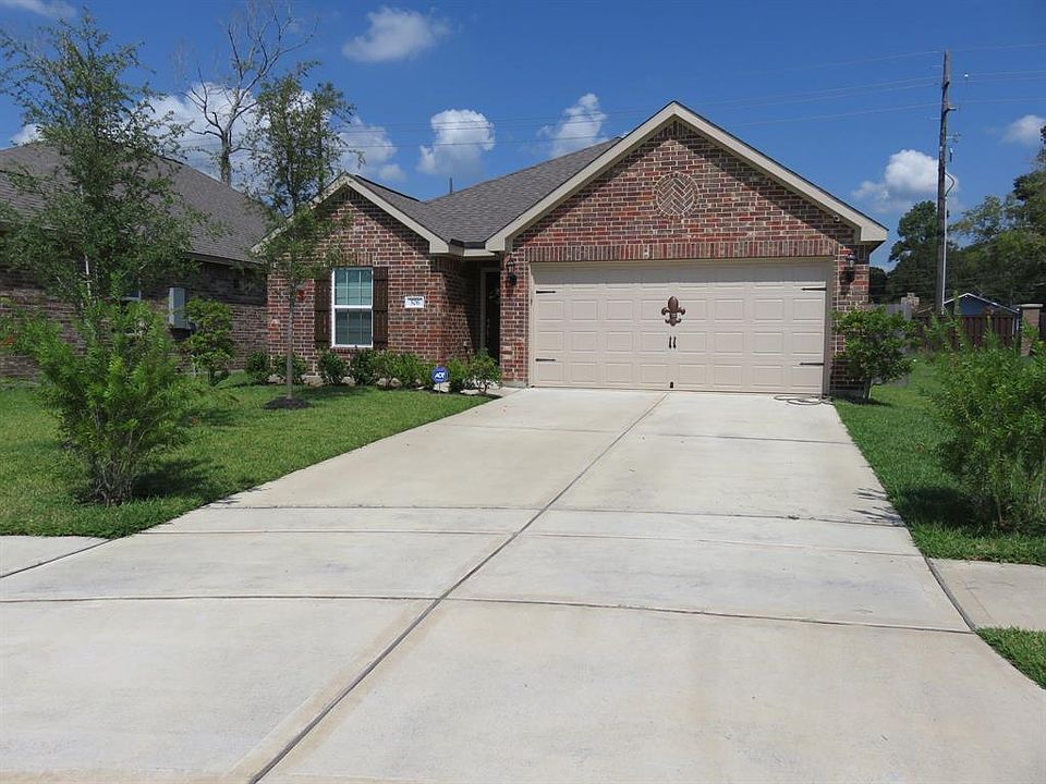 1st image of 506 Oporto Path